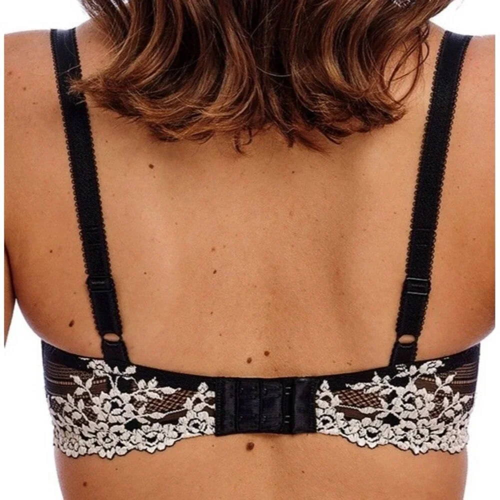 Wacoal 38C Embrace Contour Underwire Bra 853191 Black Cream Lace Floral